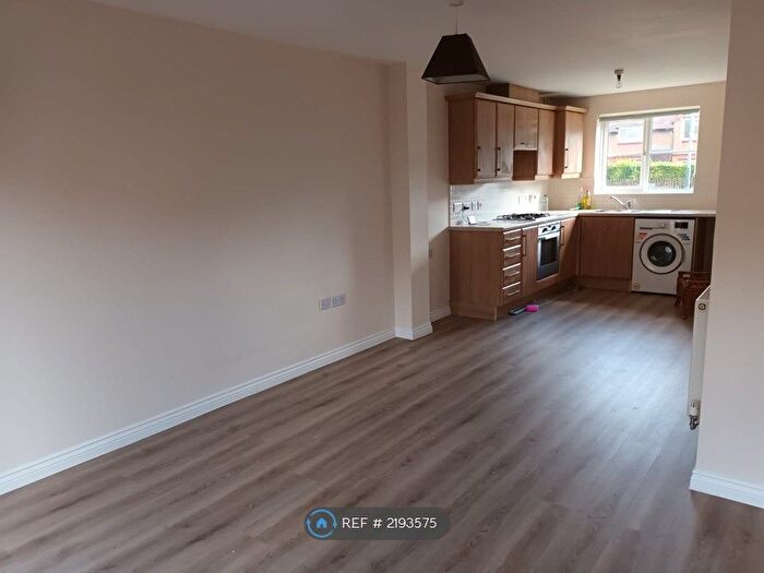 3 Bedroom Terraced House To Rent In Bilton Road, Rugby, CV22