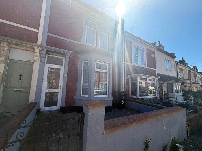 4 Bedroom Terraced House To Rent In Washington Avenue, Bristol, Somerset, BS5