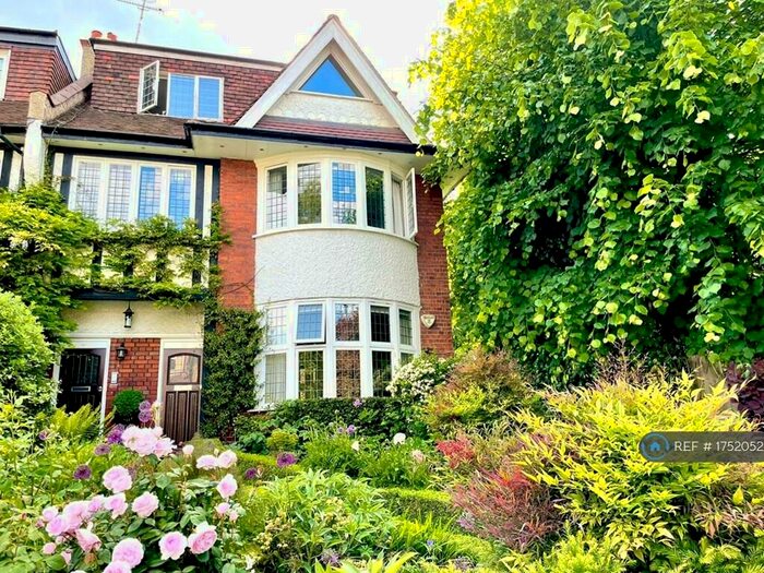 3 Bedroom Maisonette To Rent In Cholmeley Park, London, N6