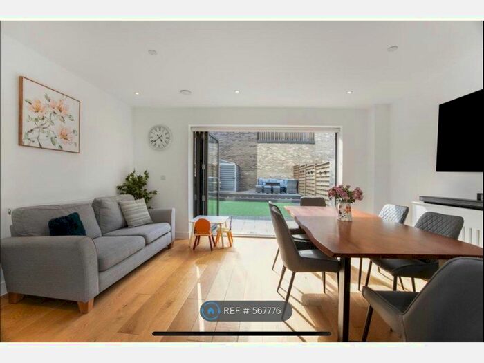 4 Bedroom Terraced House To Rent In Peartree Way, London, SE10