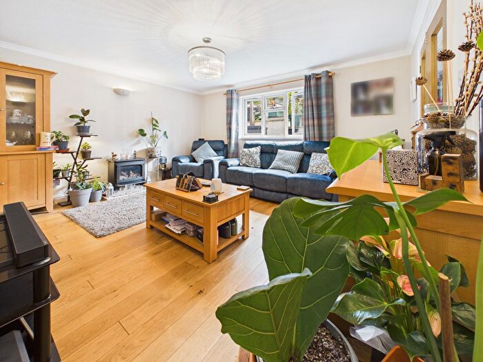 3 Bedroom Property For Sale In Willow Drive, Camborne, TR14