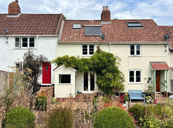 1 Bedroom Terraced House For Sale In Woodcombe, Minehead, Somerset, TA24