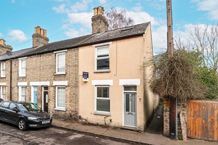 3 Bedroom End Terrace House For Sale In York Terrace, Cambridge, CB1