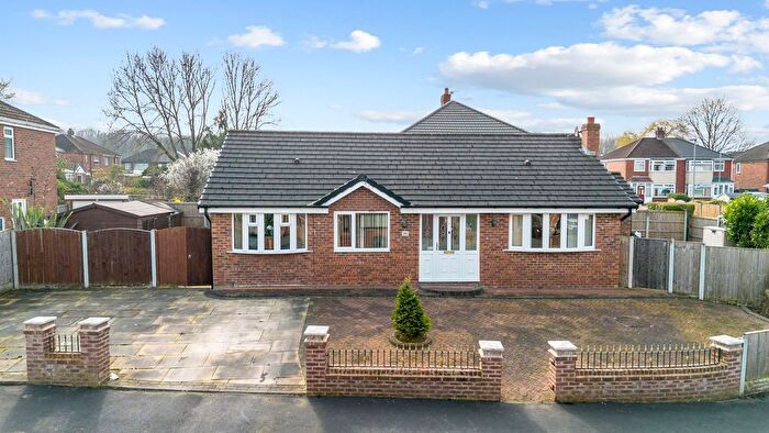 3 Bedroom Detached Bungalow For Sale In Blenheim Road, Ashton-In-Makerfield, WN4