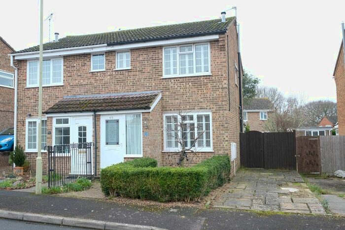 2 Bedroom Semi-Detached House To Rent In The Glade, Langley SO45