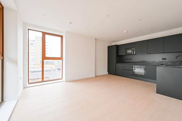 1 Bedroom Flat To Rent In Dod Street, Limehouse, London, E14