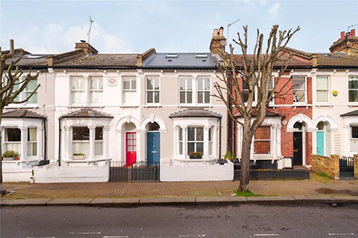 4 Bedroom Terraced House For Sale In Shuttleworth Road, London, SW11