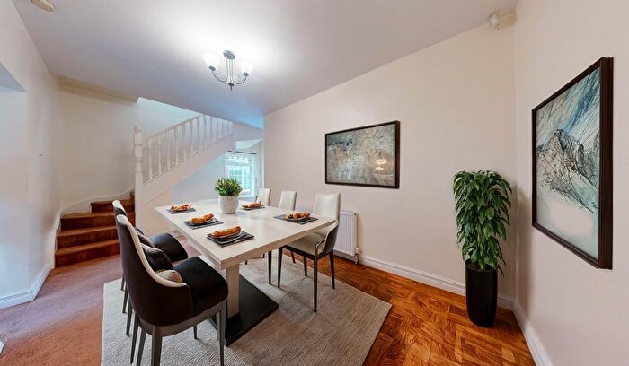 3 Bedroom Semi-Detached House For Sale In Westhope Road, South Shields, NE34