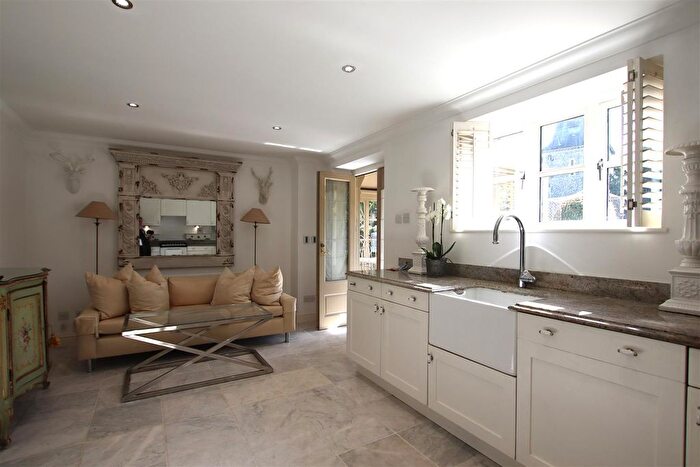 2 Bedroom End Of Terrace House To Rent In Drewitts Mews, Oving, Chichester, PO20
