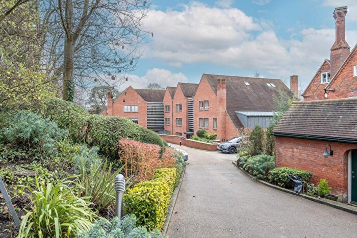 2 Bedroom Apartment For Sale In Ridgeway Place, Wendover, HP22