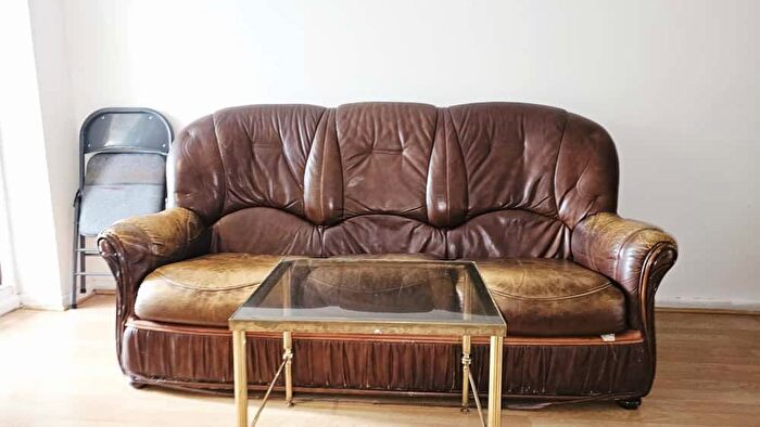 3 Bedroom Flat To Rent In Hanbury Street, London, E1