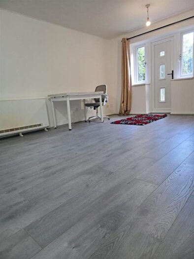 1 Bedroom Flat To Rent In Harts Lane, Barking, IG11