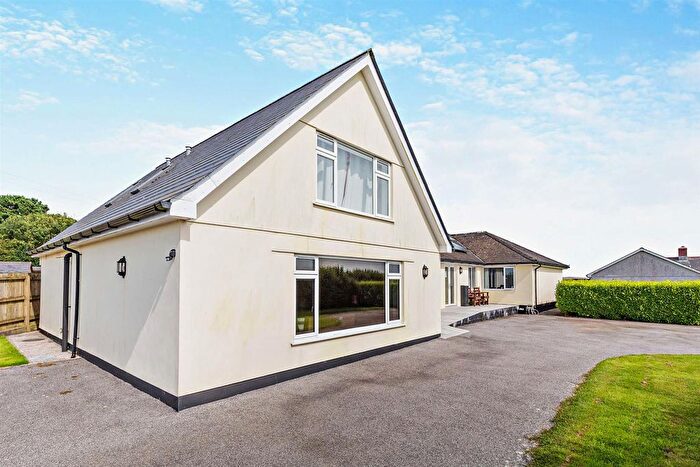 4 Bedroom Detached Bungalow For Sale In Lanteglos Highway, Lanteglos, Fowey, PL23
