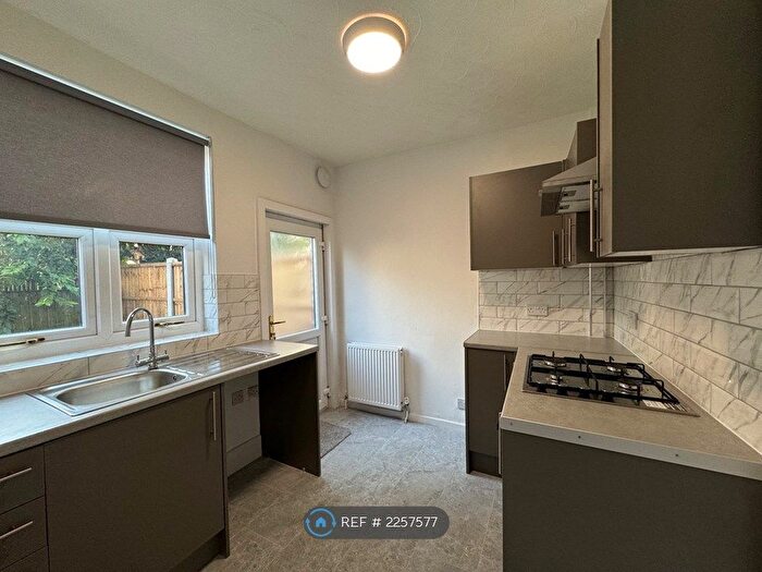 2 Bedroom Terraced House To Rent In Witton Road, Liverpool, L13