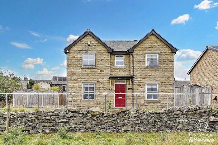 4 Bedroom Detached House For Sale In Road Lane, Rochdale, OL12