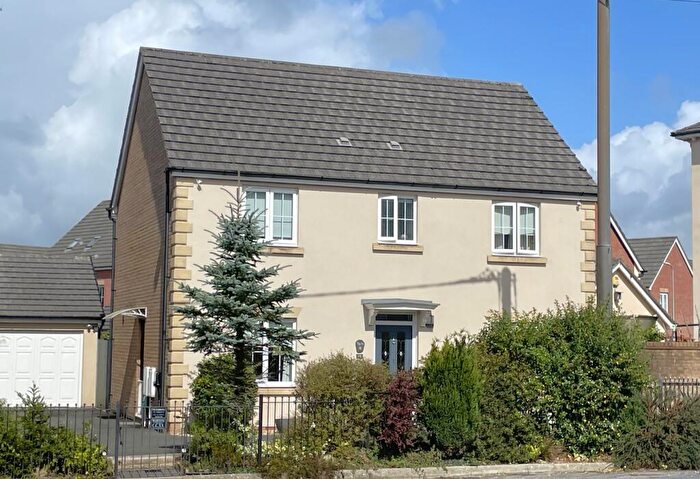 4 Bedroom Detached House For Sale In Parc Y Garreg, Kidwelly, SA17