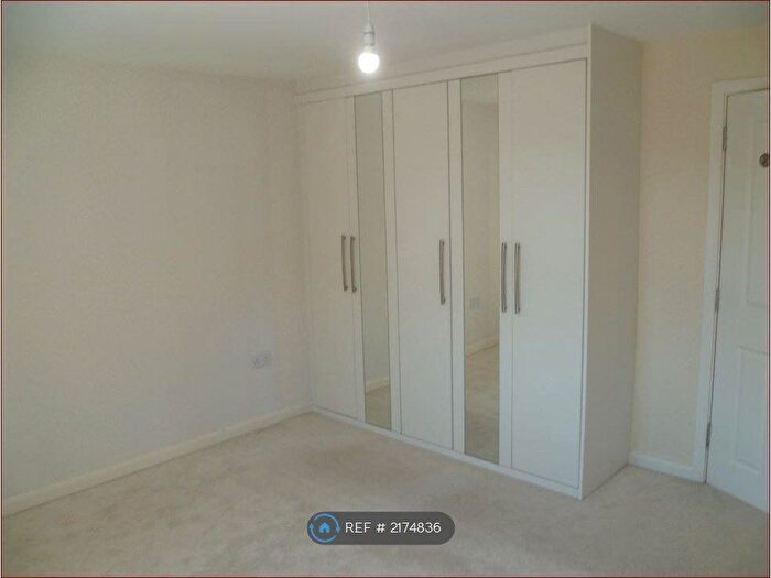 4 Bedroom Detached House To Rent In Amelia Crescent, Binley, Coventry, CV3