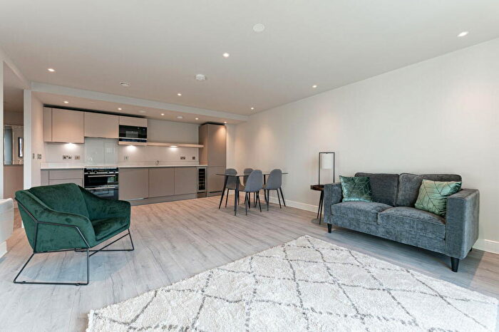 1 Bedroom Flat For Sale In Broad Street, Birmingham, B15