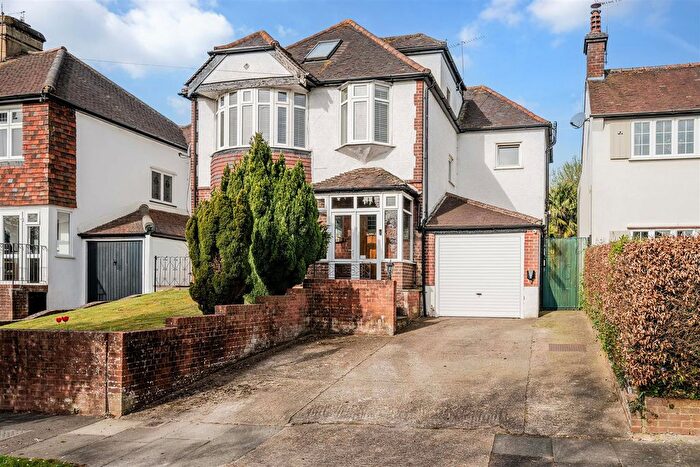 5 Bedroom Detached House For Sale In Upper Pines, Banstead, SM7