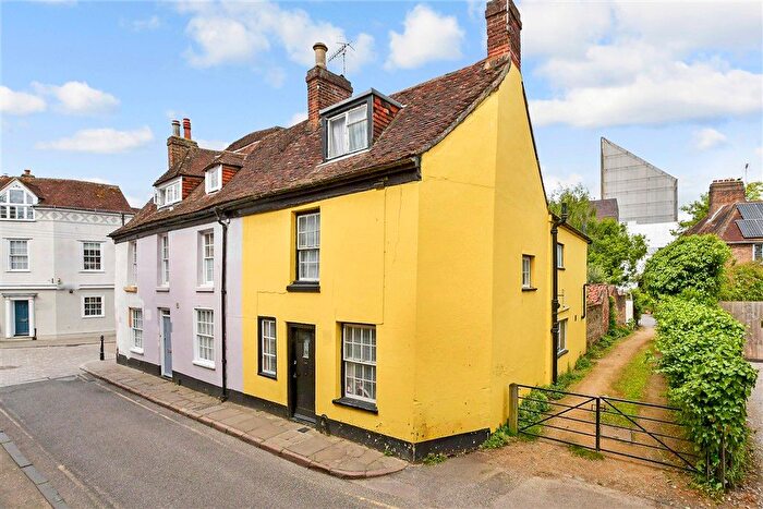 2 Bedroom End Terrace House For Sale In King Street, Canterbury, Kent, CT1