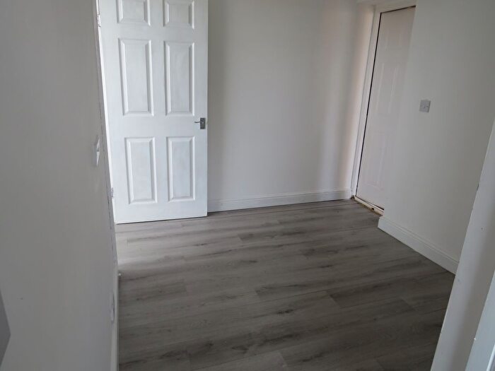 1 Bedroom Flat To Rent In Trafalgar Court, Tividale, Oldbury, B69