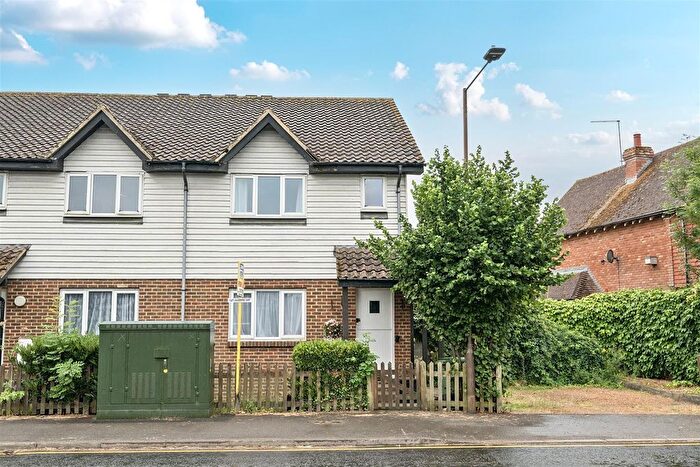 1 Bedroom Maisonette To Rent In Wheeler Street, Headcorn, Ashford, TN27