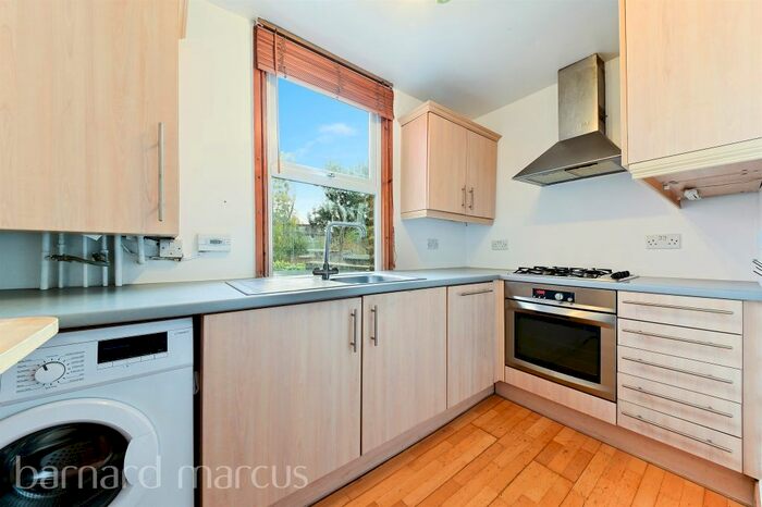 1 Bedroom Flat To Rent In Westcote Road, London, SW16