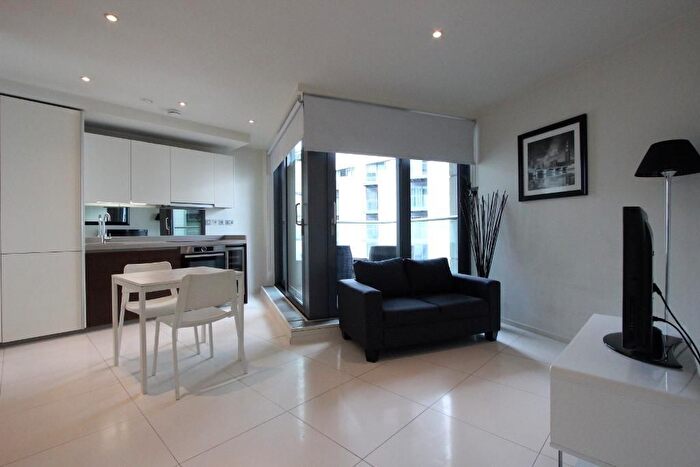 1 Bedroom Flat For Sale In Baltimore Wharf, Canary Wharf, London, E14