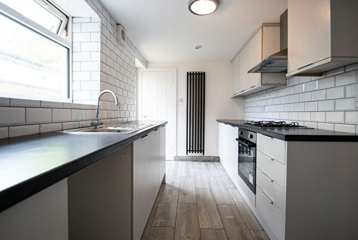 3 Bedroom Terraced House To Rent In Arabella Street, Cardiff, CF24