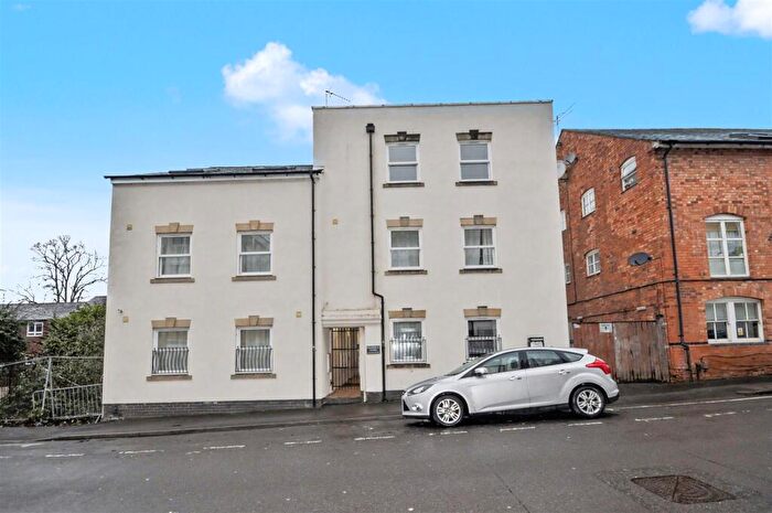 1 Bedroom Flat To Rent In Windsor Street, Leamington Spa, CV32