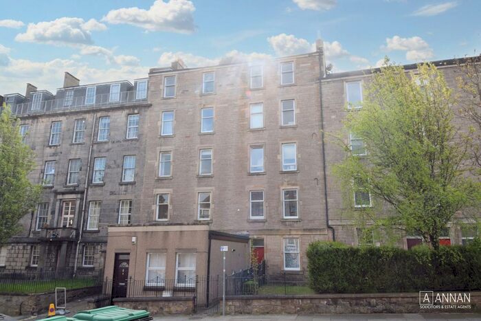 2 Bedroom Flat To Rent In Portland Street, Edinburgh, EH6