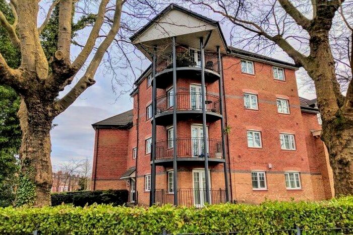 2 Bedroom Flat To Rent In Milwain Road, Manchester, M19