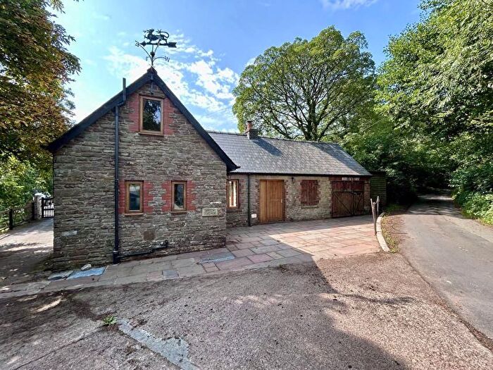 1 Bedroom Detached House For Sale In Brook Cottage, Crickhowell, NP8