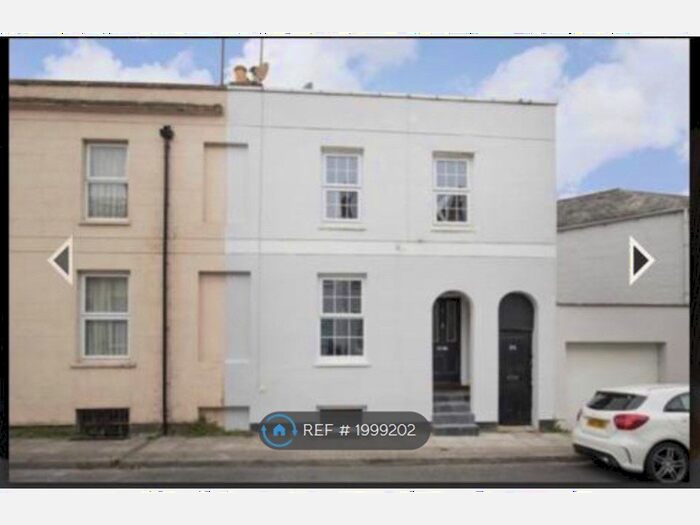 3 Bedroom Terraced House To Rent In Albert Place, Cheltenham, GL52