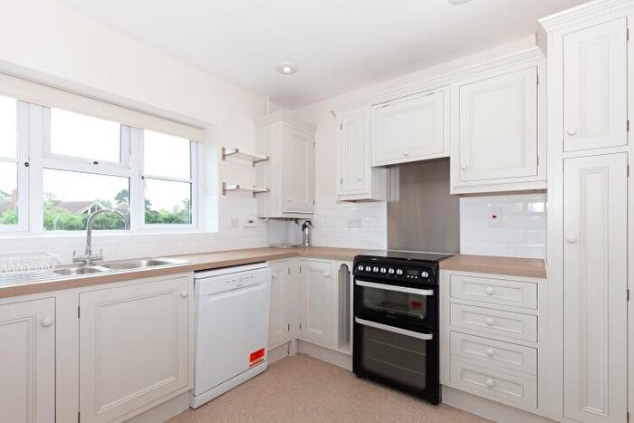 2 Bedroom Apartment To Rent In Sunderland Avenue, Oxford, OX2