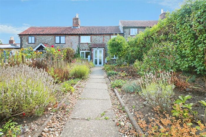 2 Bedroom Terraced House For Sale In The Lizard, Wymondham, Norfolk, NR18
