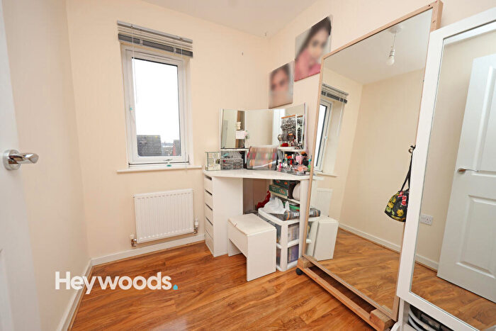 3 Bedroom Semi-Detached House For Sale In Waterloo Street, Stoke-on-Trent, Staffordshire, ST1