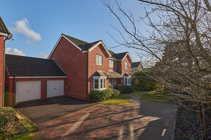 5 Bedroom Detached House For Sale In Jutland Way, Exeter, EX2