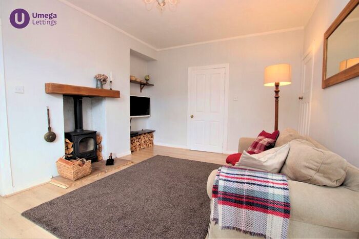 2 Bedroom Flat To Rent In Oxgangs Road North, Oxgangs, Edinburgh, EH13