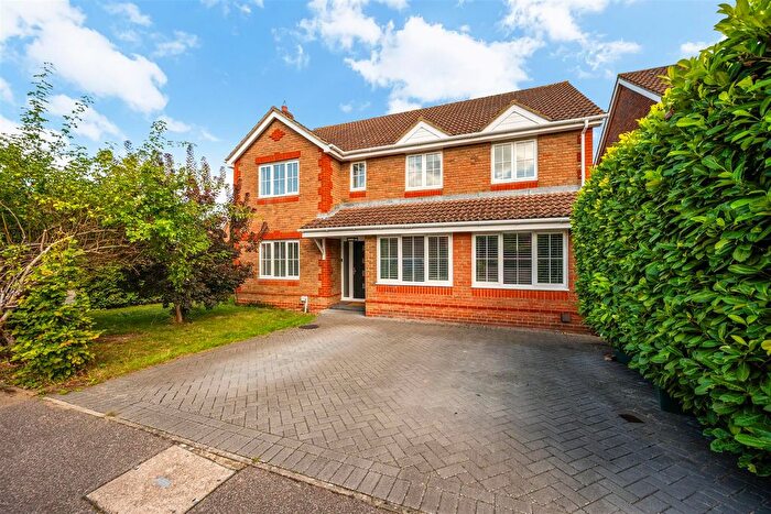 5 Bedroom Detached House For Sale In William Evans Road, Epsom, KT19