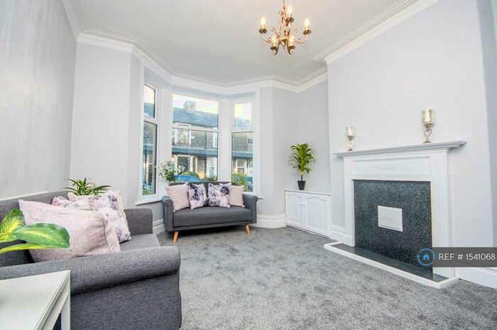 3 Bedroom Terraced House To Rent In St. Matthew Street, Burnley, BB11