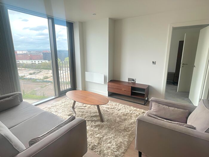 2 Bedroom Apartment To Rent In Store Street, Manchester, Greater Manchester, M1