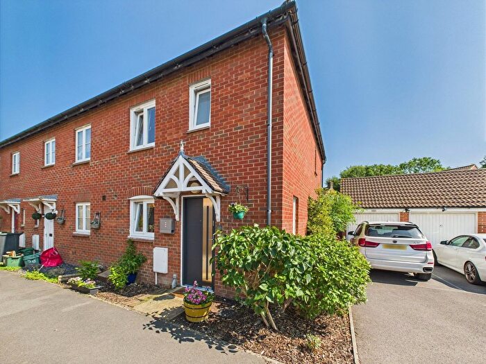 3 Bedroom Semi-Detached House For Sale In The Copse, St Georges, Weston-Super-Mare, BS22