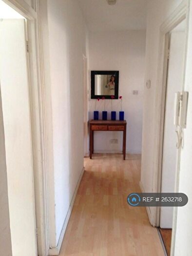 4 Bedroom Flat To Rent In Seymour House, London, NW1