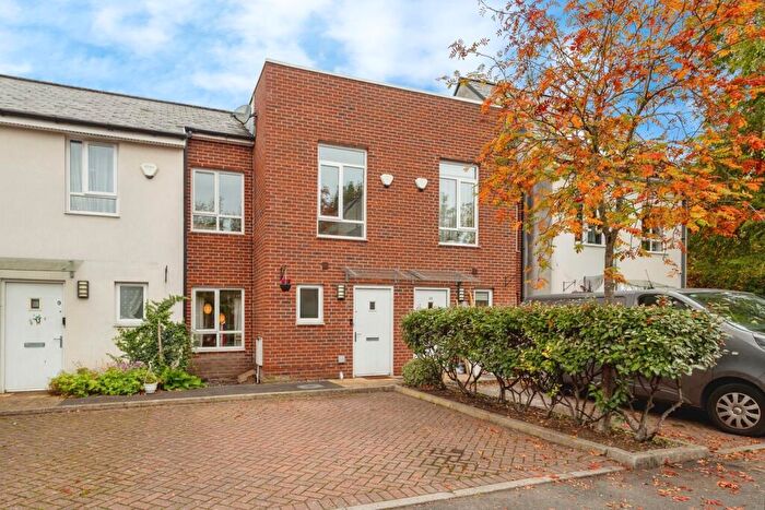 3 Bedroom Terraced House For Sale In Wesham Road, Manchester, Lancashire, M11