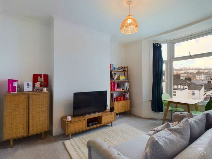 1 Bedroom Flat To Rent In Hastings Road, Brighton, BN2
