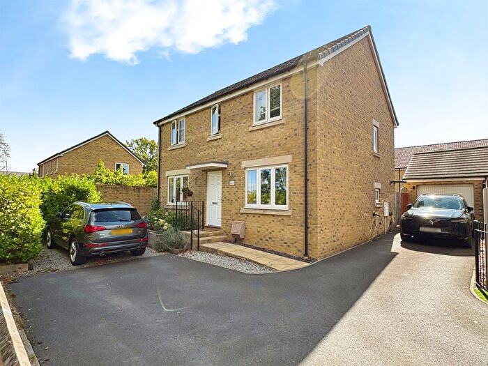 4 Bedroom Detached House For Sale In Sandpiper Drive, Houndstone, Yeovil, BA22