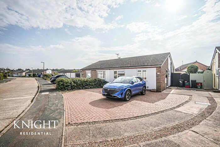 2 Bedroom Bungalow For Sale In Clover Drive, Thorrington, Colchester, CO7