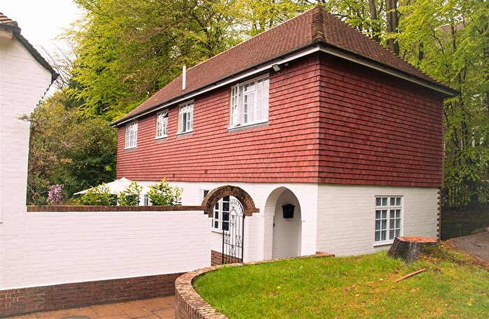 2 Bedroom Detached House To Rent In Seal Hollow Road, Sevenoaks, TN13