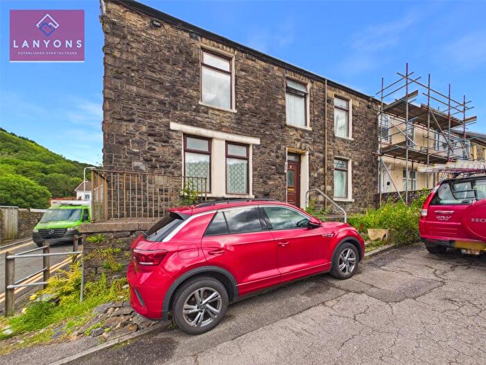 4 Bedroom End Of Terrace House For Sale In Salem Terrace, Llwynypia, Tonypandy, Rhondda Cynon Taf, CF40